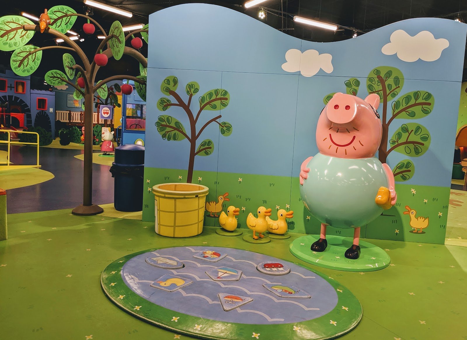 peppa-pig-world-of-play-dallas-4