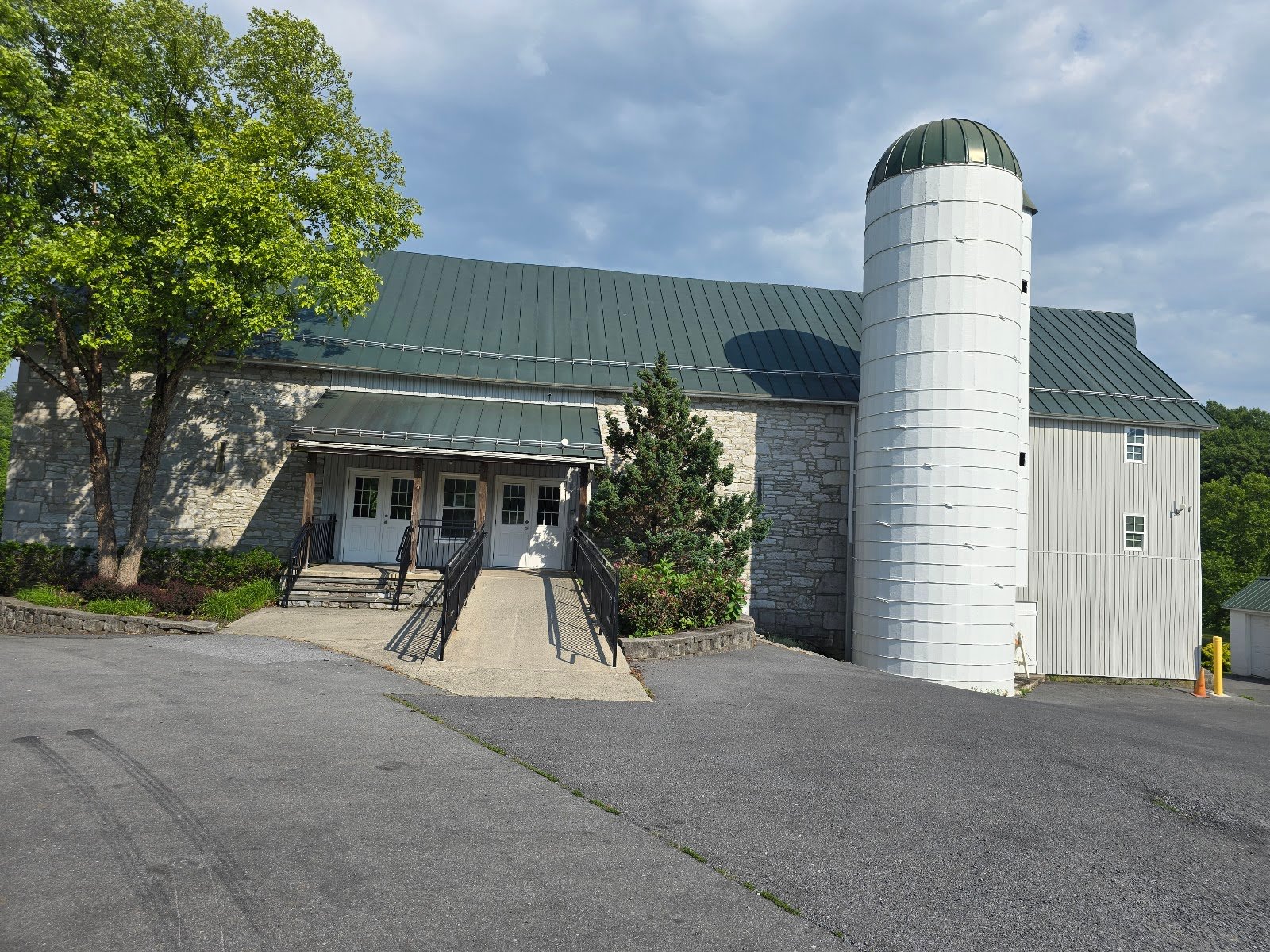 poor-house-farm-park-1