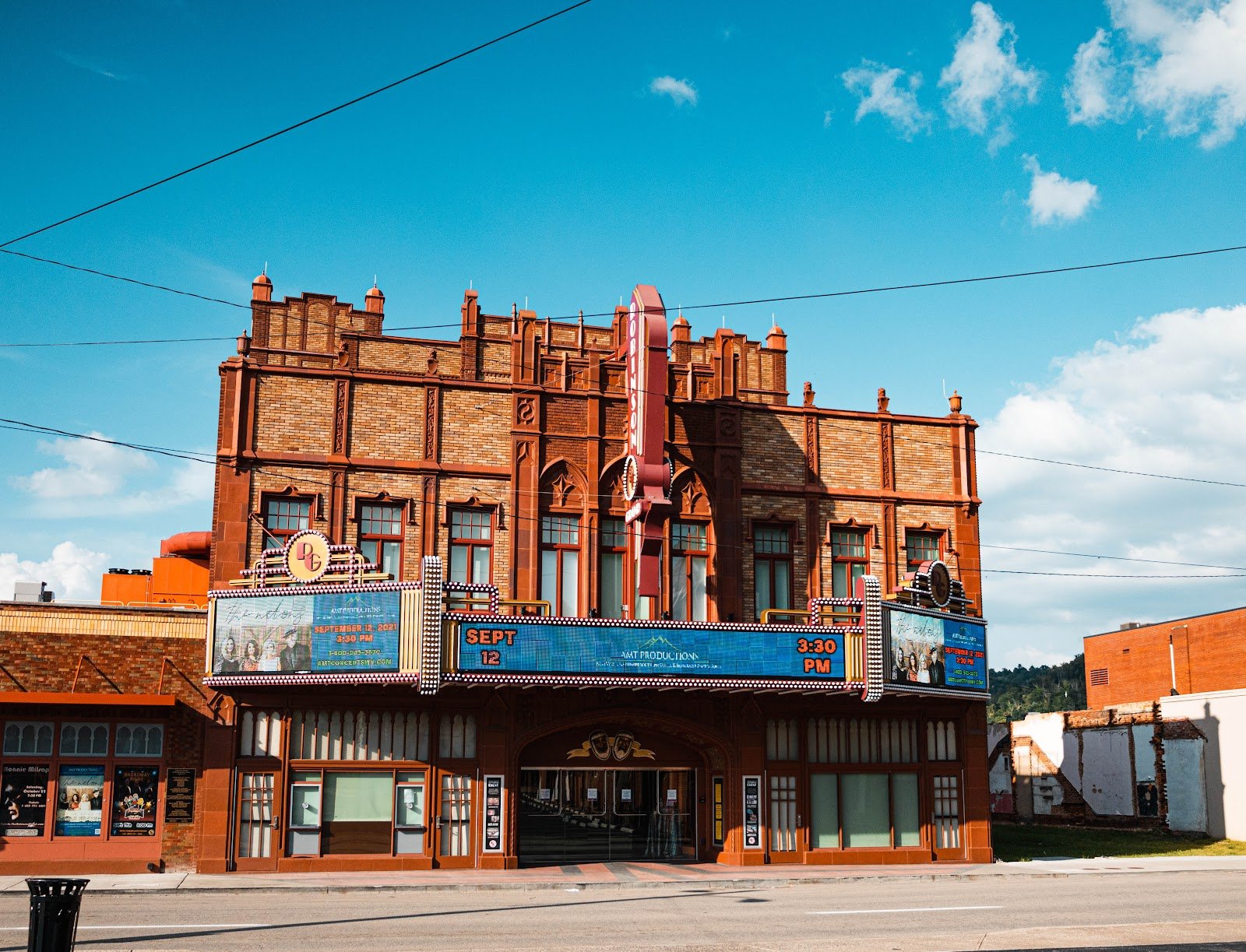 robinson-grand-performing-arts-center-1