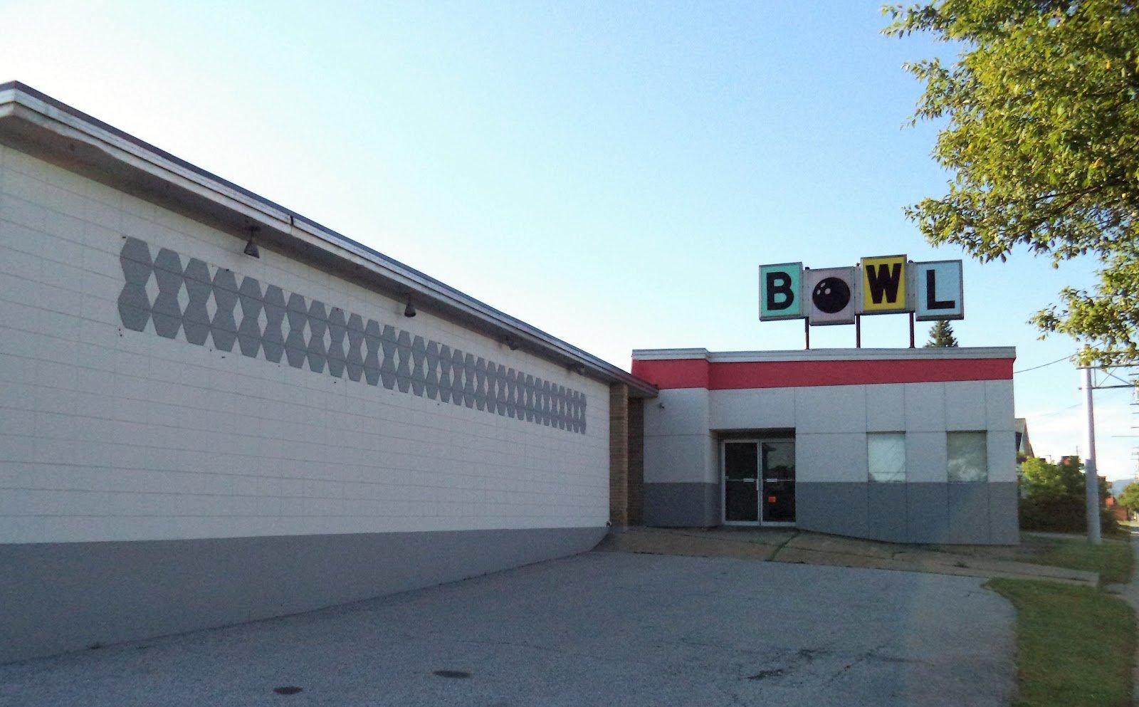 rutland-bowlerama-inc-4