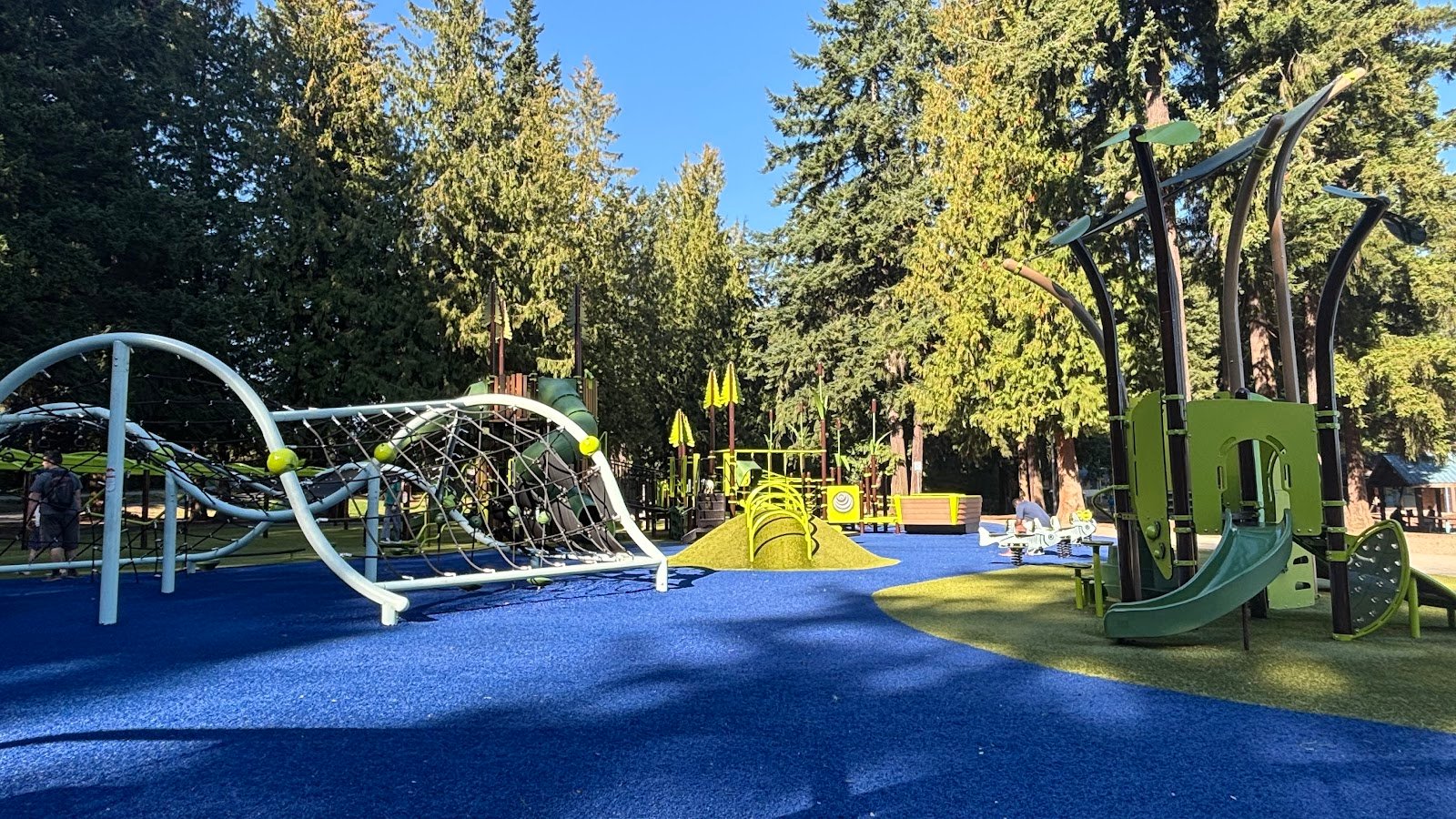 silver-lake-playground-2
