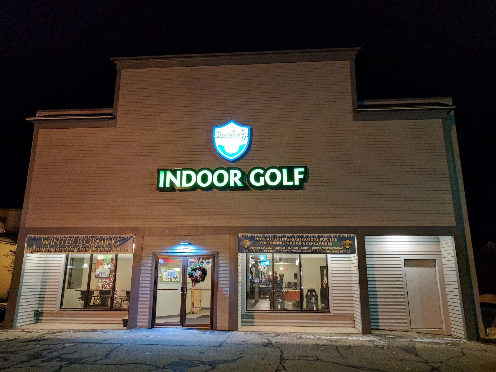 stonehedge-indoor-golf-4