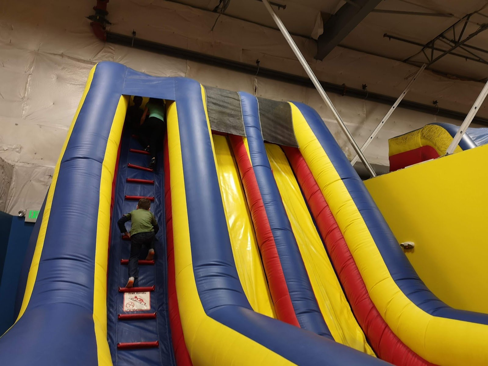 super-jump-party-zone-2