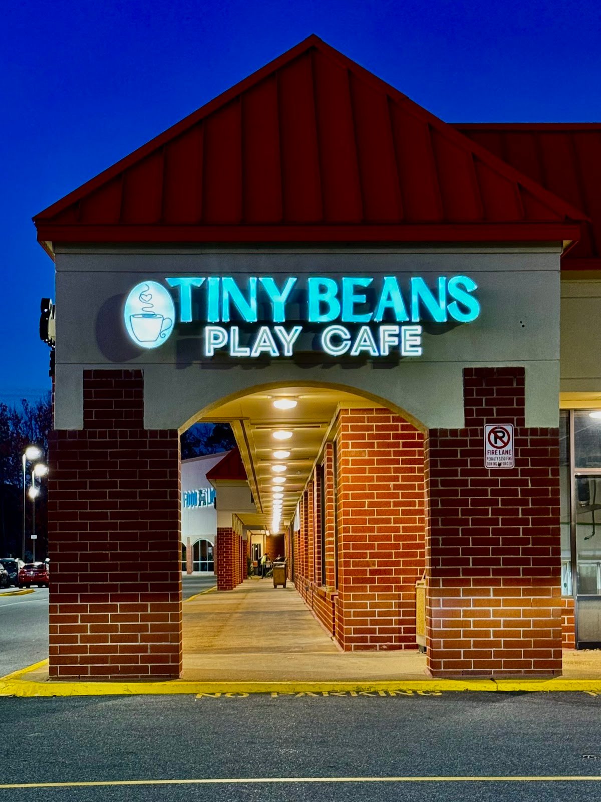 tiny-beans-play-cafe-1